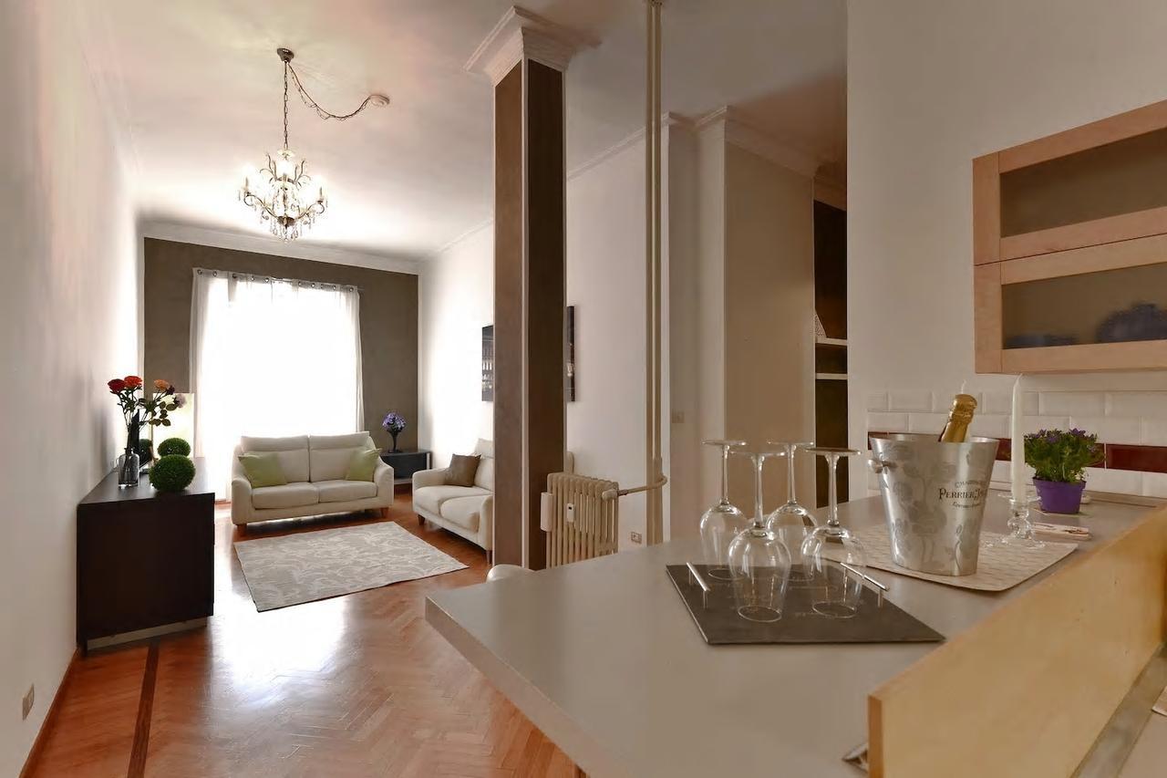 Meta Italy Da Silvia Apartment Milano Ngoại thất bức ảnh